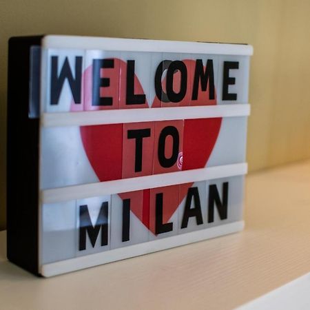 Soppalchino In Via Savona Milão Exterior foto